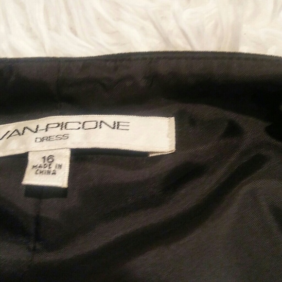 Beautiful mid calf semi formal dress - Picture 4 of 4